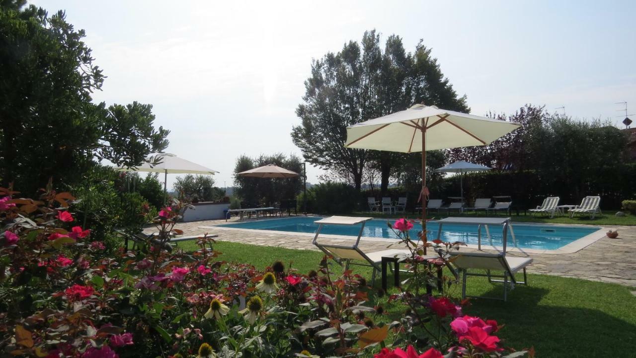 Il Gelso Di Barcuzzi Bed & Breakfast Lonato Ngoại thất bức ảnh